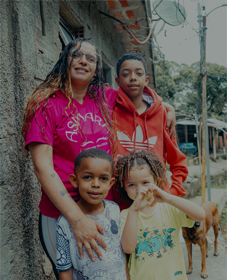 APADRINHE DUAS FAMÍLIAS